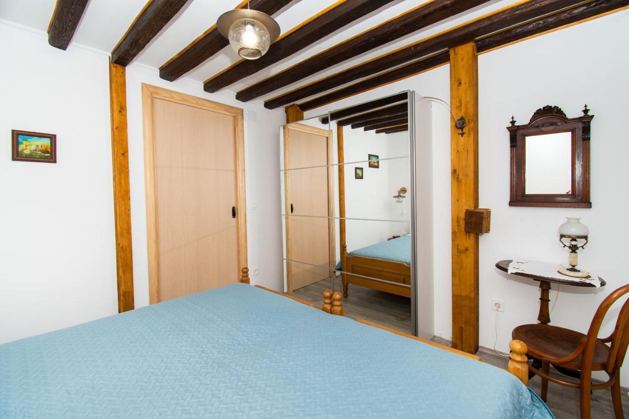 Apartment Rustika Skradin Exterior foto